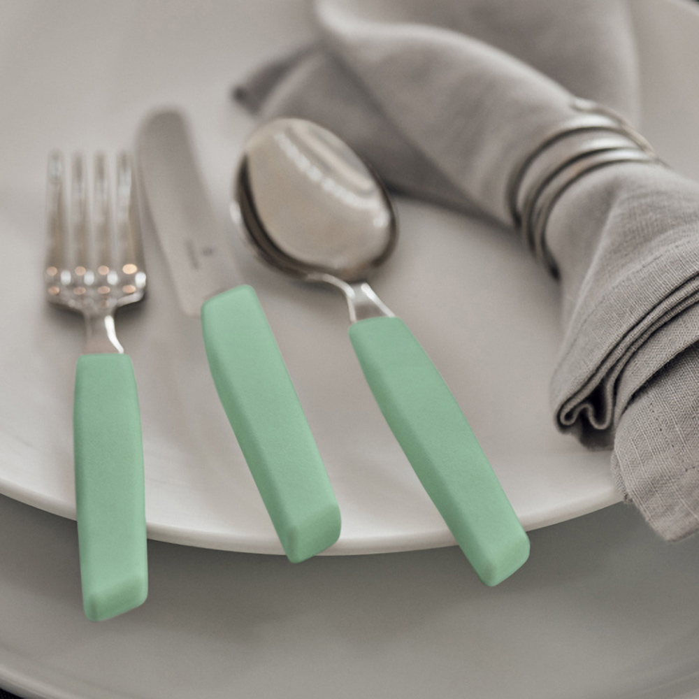 Швейцарский кухонный набор из 12 приборов Victorinox Swiss Modern с вилками и ножами с волнообразной заточкой